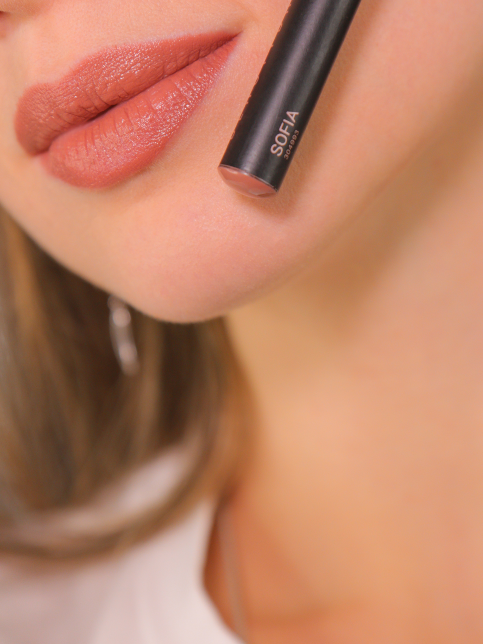 BEAUTYDRUGS Lip Gloss Pencil карандаш-блеск для губ 01 Sofia