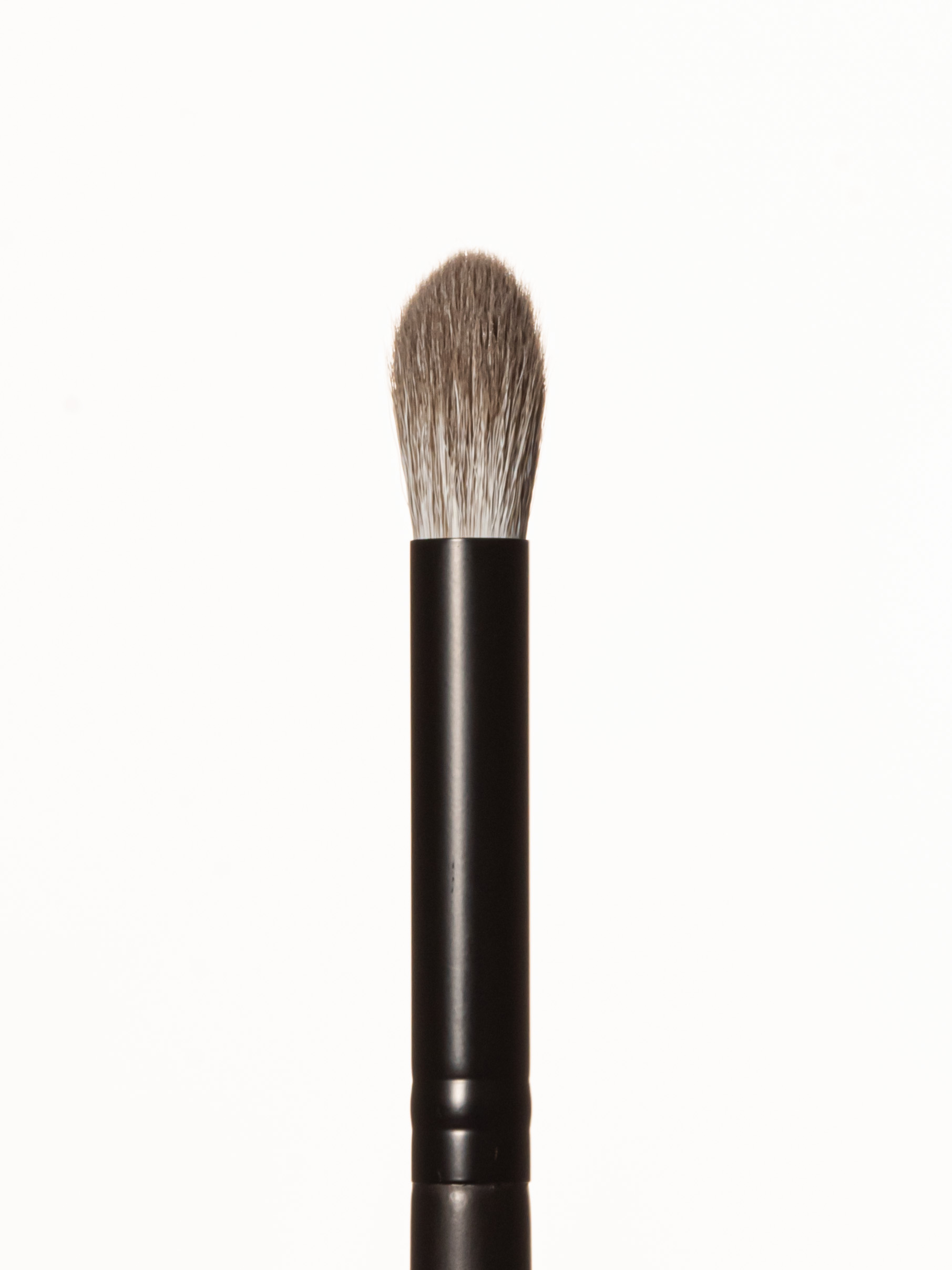 BEAUTYDRUGS Makeup Brush 20 Blending Brush Кисть для теней