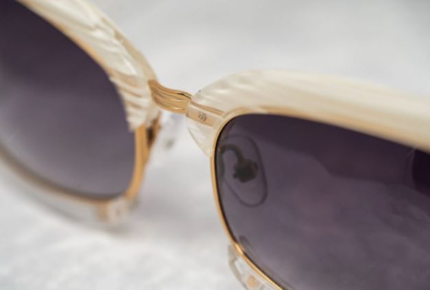 Linda Farrow Очки by Prabal Gurung Sunglasses Rectangular White and Purple